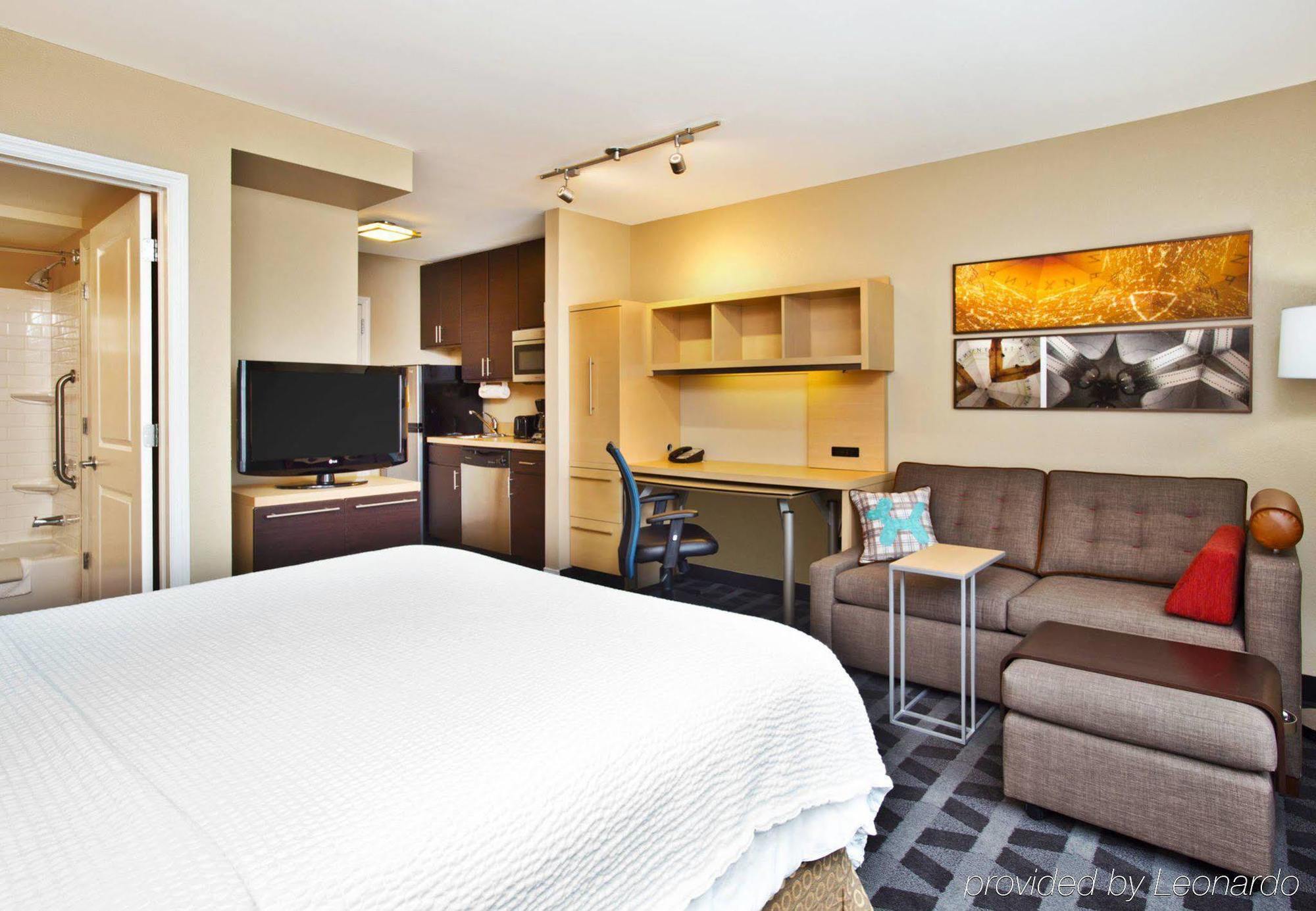 Towneplace Suites Republic Airport Long Island Farmingdale Exteriör bild